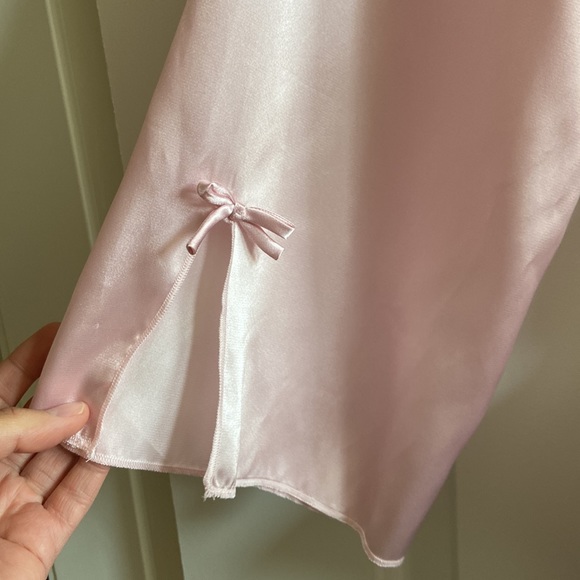 Jones New York satin like long dressing gown in size S/P. M/M - Picture 2 of 7